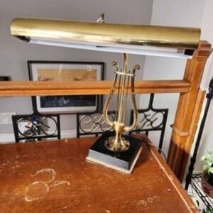 Elegant Gold Desk Lamp
